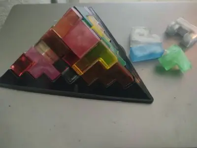 Puzzle 3D en résine époxy